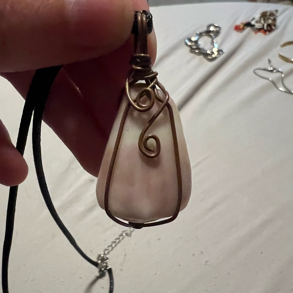 Wire wrapped Hawaiian Shell necklace